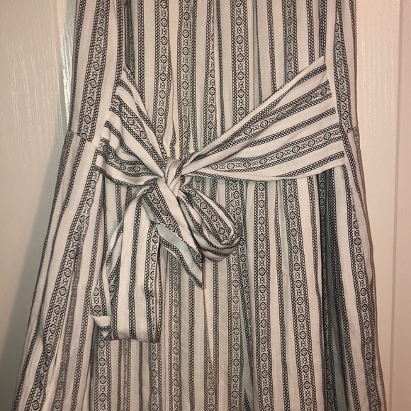 Jumpsuit - Picture 2 of 3